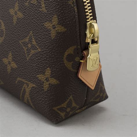 lv small cosmetic pouch|cosmetic pouch gm louis vuitton.